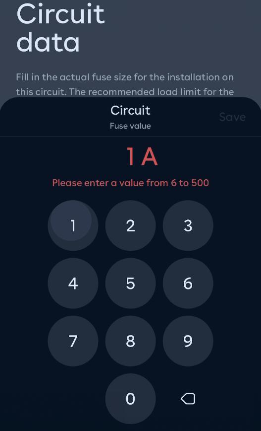 een screenshot met de ingevoerde waarde van de circuitzekering als 1 A met een foutmelding dat de zekeringwaarde te laag is