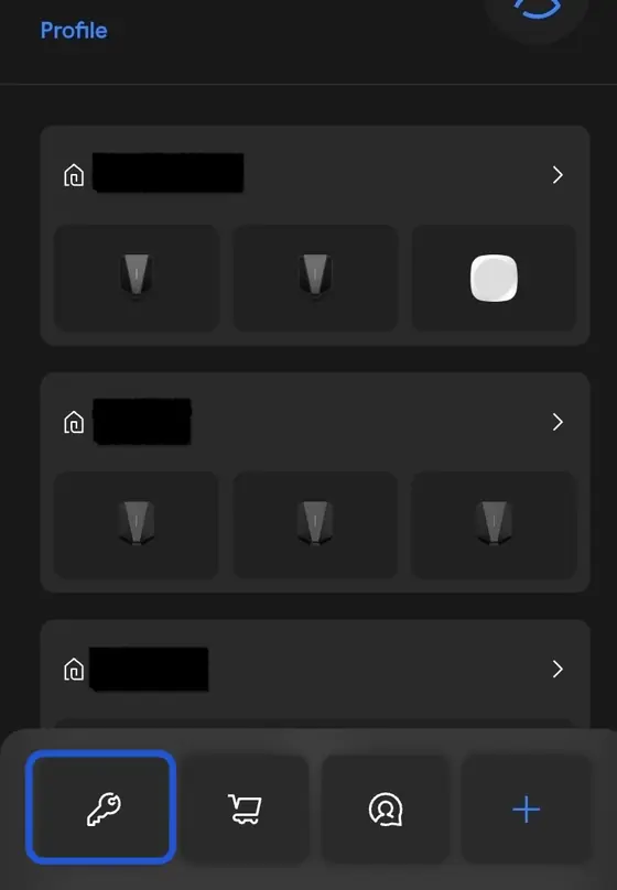 Easee App-Übersicht mit hervorgehobenem Keys-Symbol in der unteren Navigation